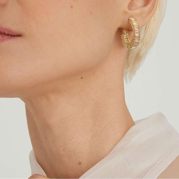 14K Yellow Gold with Champagne Topaz Cubic Zirconia Drop Hoop Leverback Earrings - Picture 7 of 7